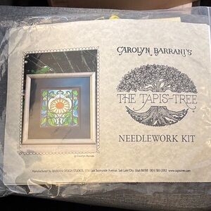 Tapis Tree Needlepoint Kit with Sunflower In Citron Stained Glass BDS-XS164F new